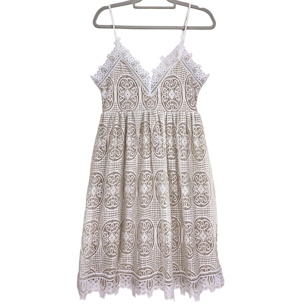 Hidden Label White Lace Boho Dress Size M Adjustable Straps Lined Summer